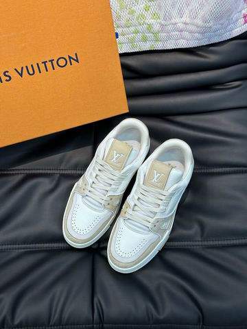 Picture of Louis Vuitton Shoes _SKULVsz38-45jyh090415063